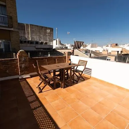 Shiny Alamos Super Family Apartment Malaga