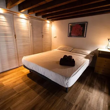 Shiny Alamos Super Family Apartment Malaga